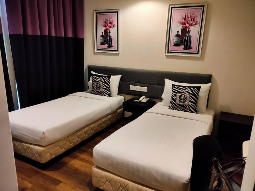 9 Square Hotel - Subang Субанг Джая Екстериор снимка