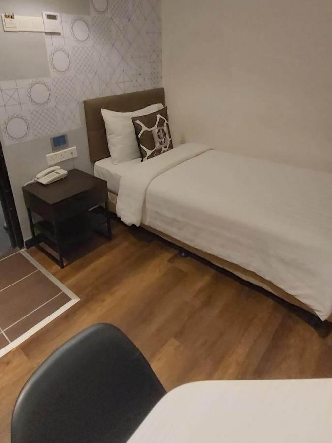 9 Square Hotel - Subang Субанг Джая Екстериор снимка
