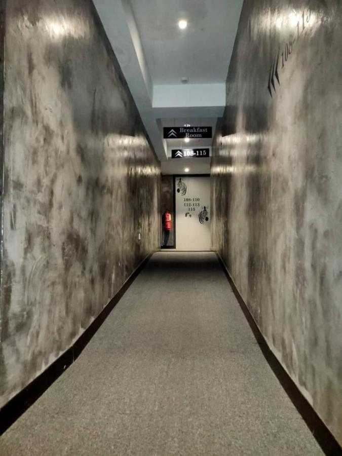 9 Square Hotel - Subang Субанг Джая Екстериор снимка